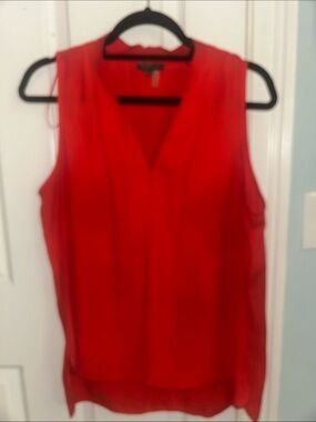 Vince Camuto Sleeveless V-Neck Red Shell